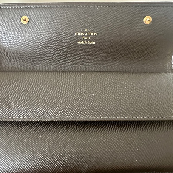 Vintage Josephine Handbag Mini Lin PM and Sarah Mini Mongram wallet set. - Picture 13 of 16